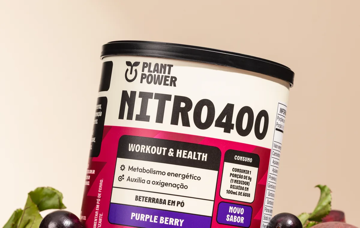 Lata de Nitro400 Purple Berry, o novo sabor com beterraba e açaí.
